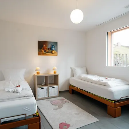 アパート Elona アムデン