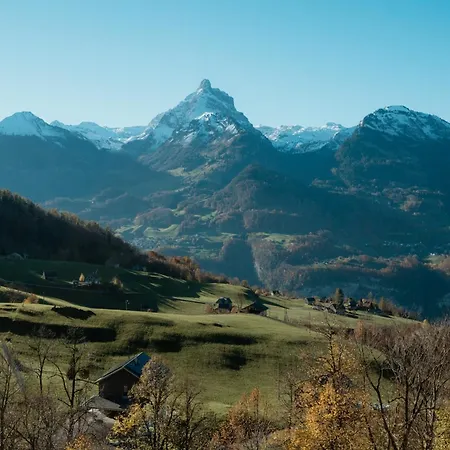 Elona Apartamento Amden